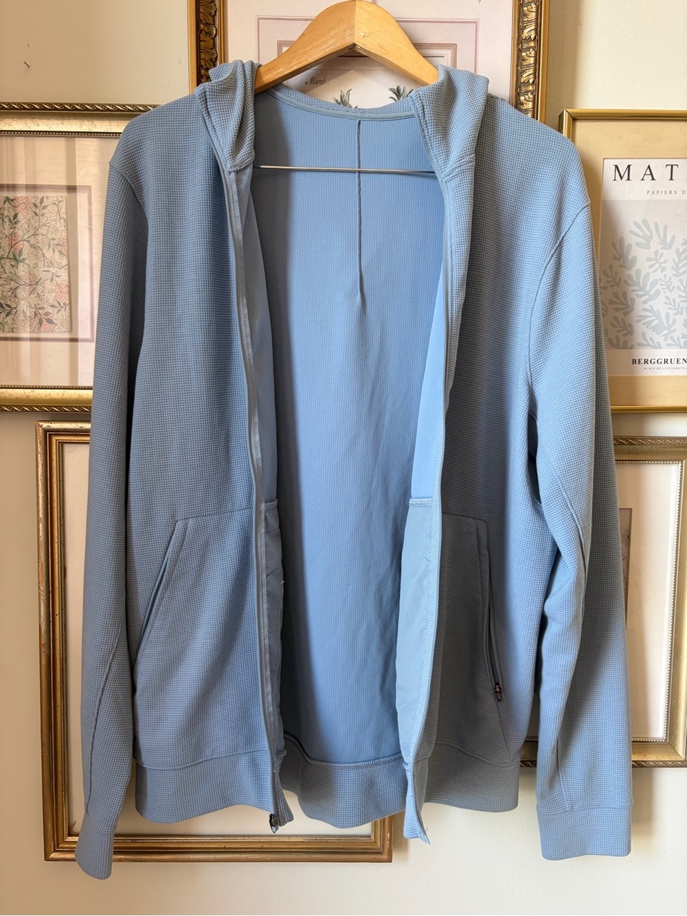 Lululemon Shift Stitch Full Zip Hoodie
Chambray Large - Picture 9 of 13